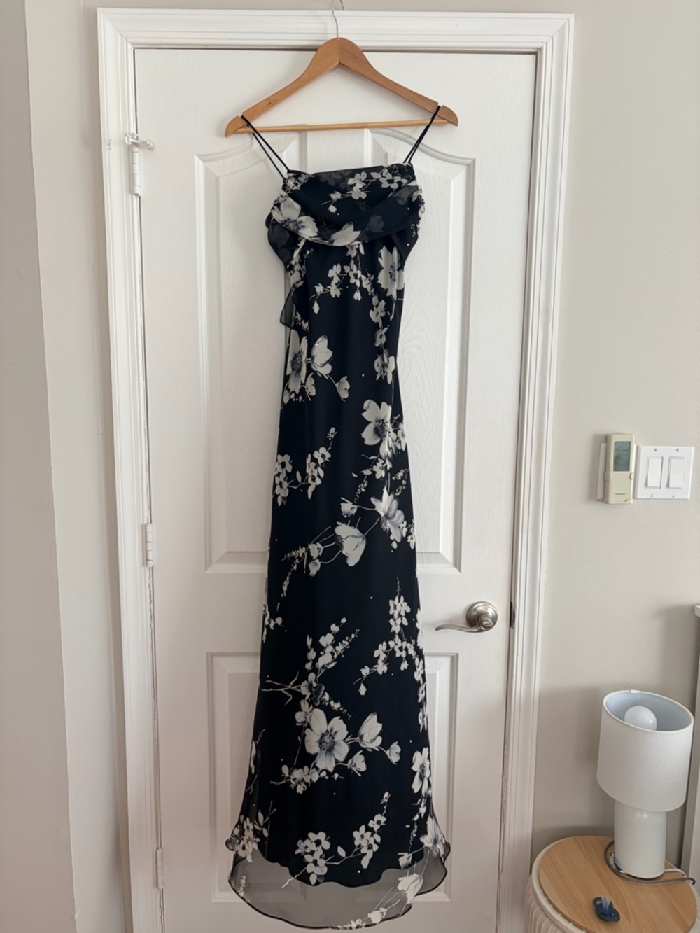 Caché Vintage Black Floral Gown Chiffon with Rhinestones NWOT Size 4 Formal Y2K
